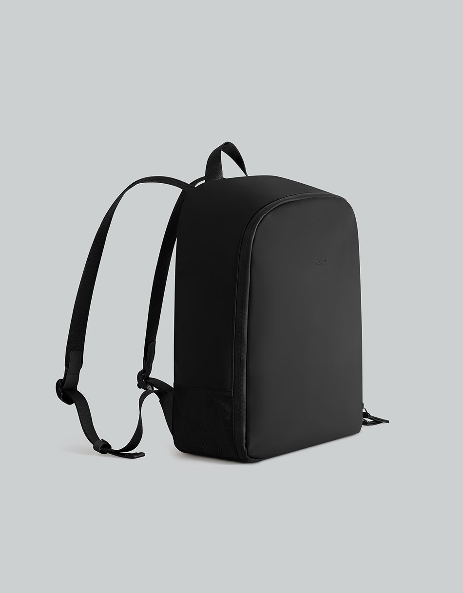 Däsh Daily Backpack 14"