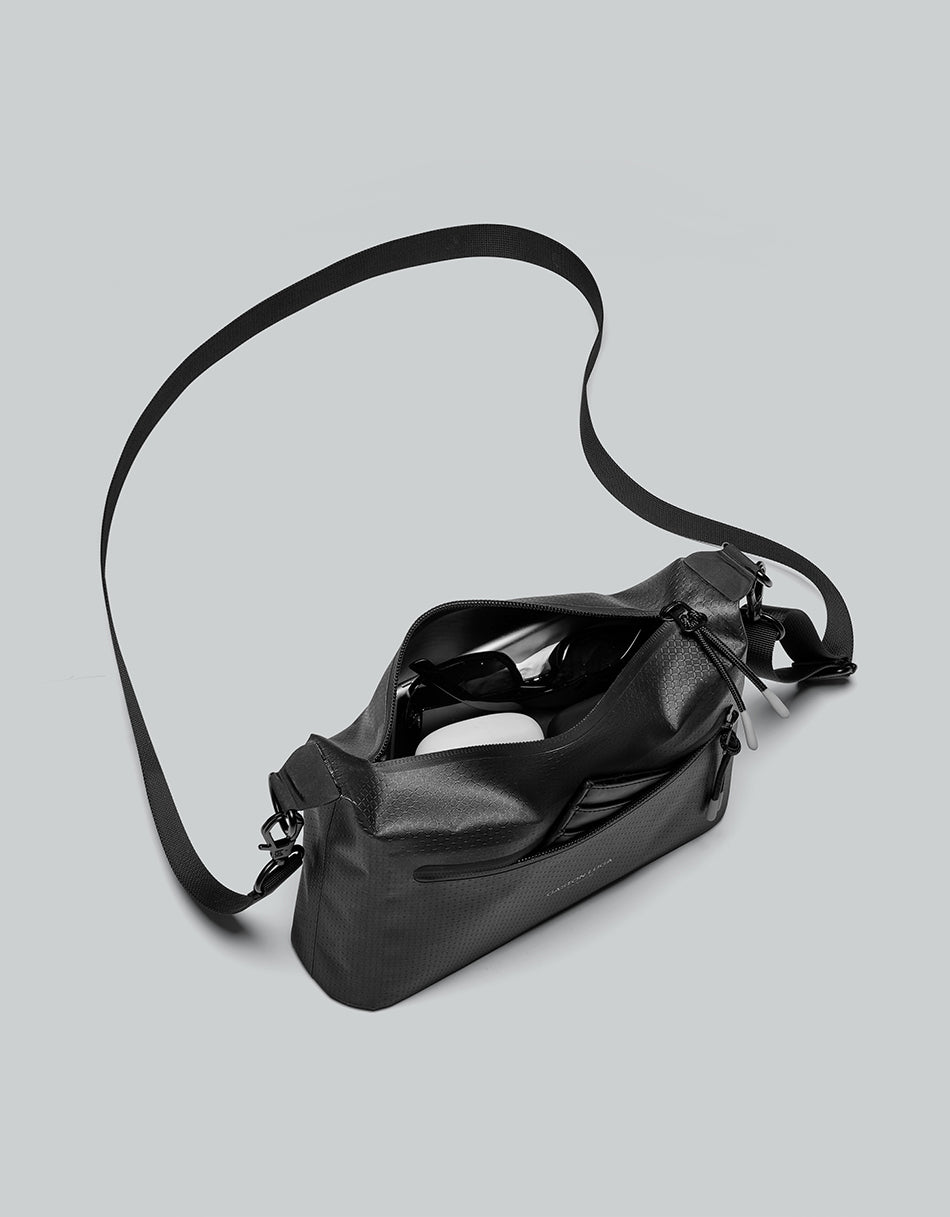 Lightweight DuoSeal Crossbody