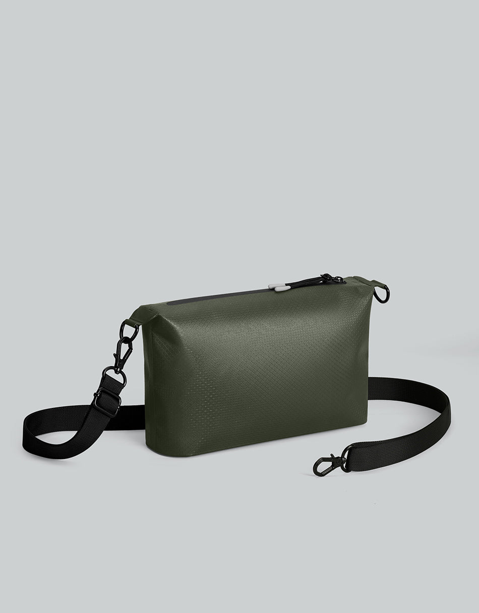 Lightweight DuoSeal Crossbody