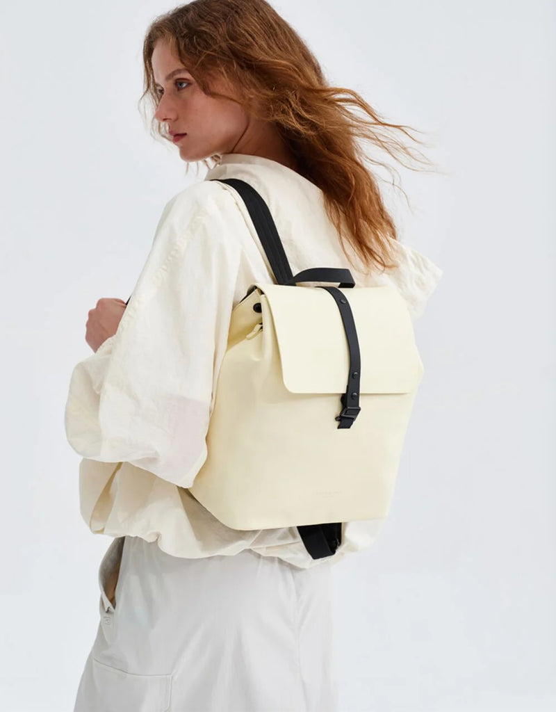 Däsh Bucket Backpack